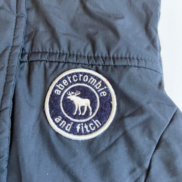 Abercrombie Kids Black Puffer Hoodie Vest Small - Picture 3 of 9